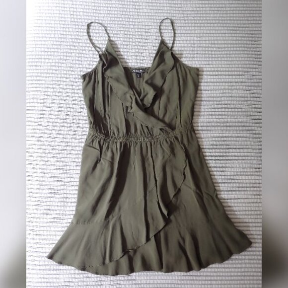EXPRESS Ruffle Dress Olive Green Size M - Picture 4 of 8